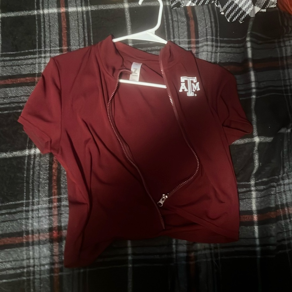 Texas A&M XL short sleeved jacket in maroon